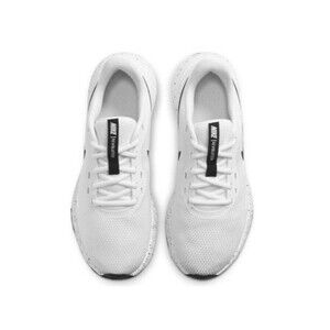Nike/ Revolution/ Running Shoe/ White-Black/ Women’s SZ 7